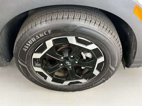 Used 2026 Hyundai Santa Fe SEL AWD/4WD image 11