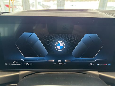 Used 2025 BMW 330i xDrive Sedan w/ M Sport Package image 21