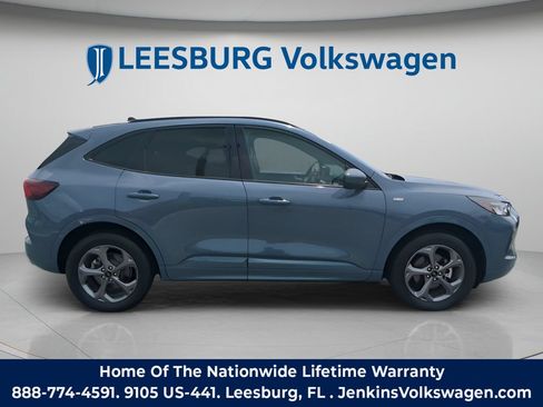 Used 2023 Ford Escape ST-Line Select w/ Tech Pack #2 AWD/4WD image 11