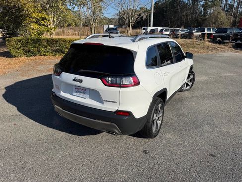 Used 2019 Jeep Cherokee Limited image 6