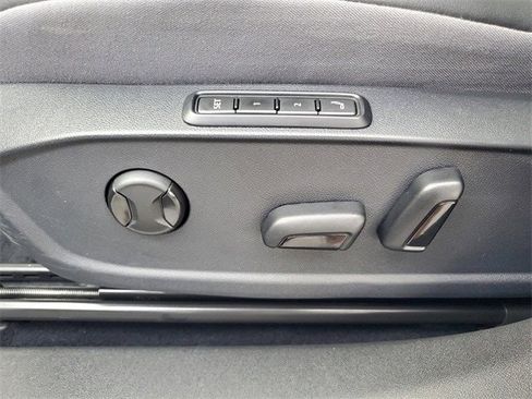 Certified 2023 Volkswagen ID.4 Pro S Plus image 19