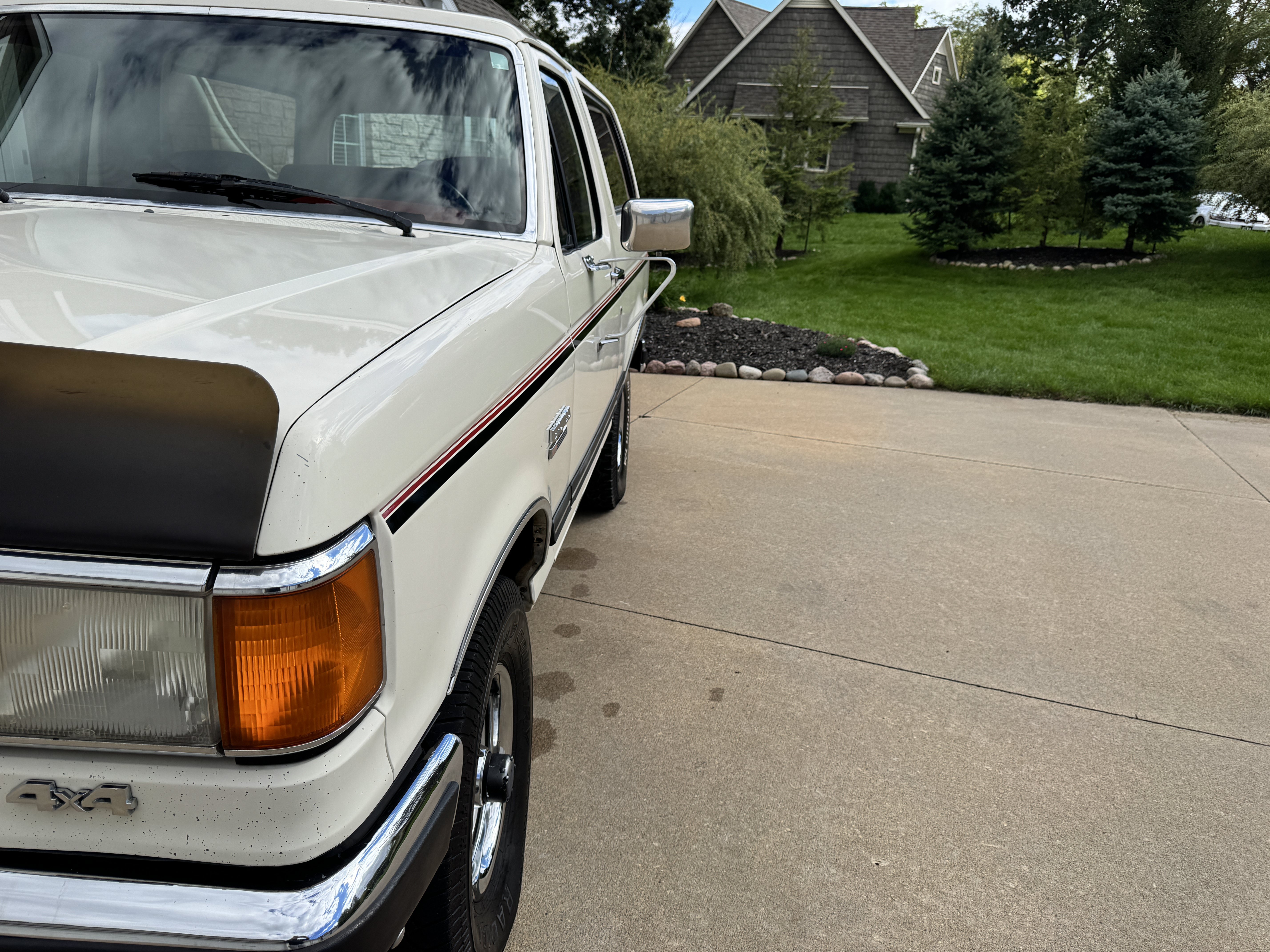 Used 1990 Ford Bronco AWD/4WD image 31