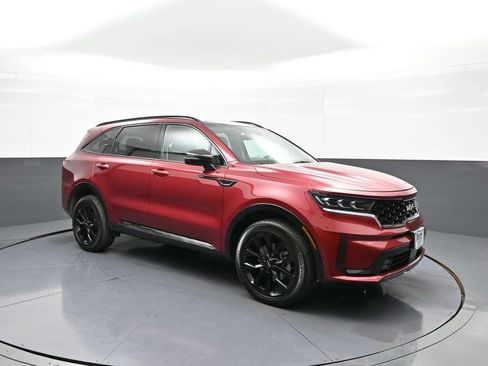 Used 2023 Kia Sorento SX AWD/4WD image 4