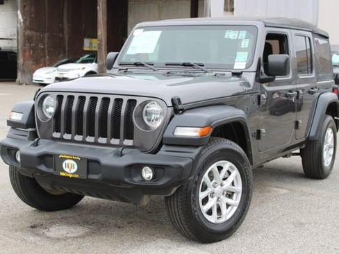 Used 2023 Jeep Wrangler Unlimited Sport AWD/4WD image 9