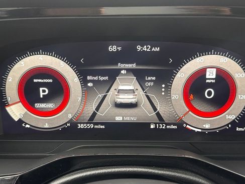 Certified 2023 Nissan Pathfinder Platinum FWD image 26