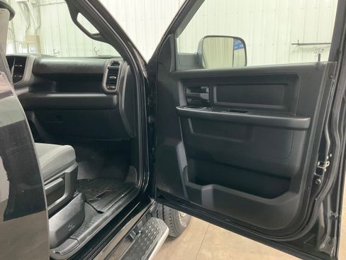 Used 2022 RAM 2500 Tradesman AWD/4WD image 27
