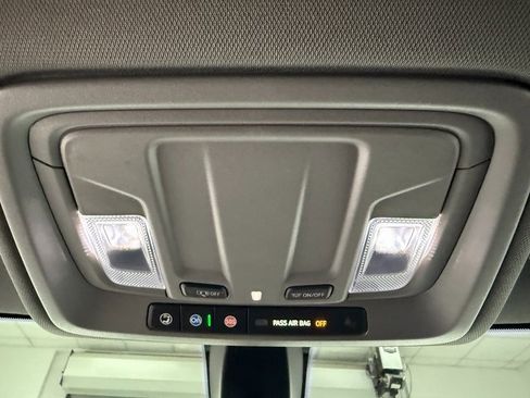 Used 2021 GMC Sierra 1500 SLE w/ Driver Alert Package I image 23