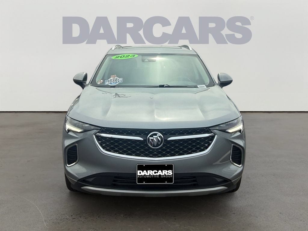 Used 2023 Buick Envision Avenir AWD/4WD image 2