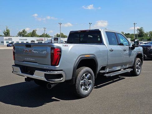 New 2026 GMC Sierra 2500 SLT image 6