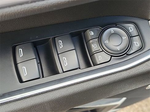 Used 2024 Chevrolet Silverado 3500 LTZ w/ LTZ Texas Edition image 22