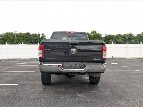 Used 2022 RAM 2500 Big Horn w/ Night Edition AWD/4WD image 7