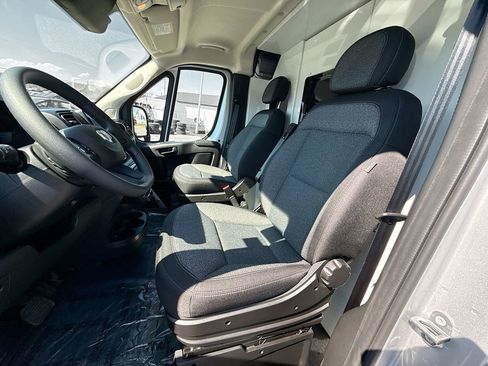 Used 2026 RAM ProMaster 3500 FWD image 21
