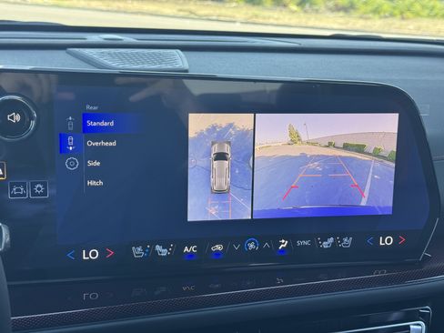 New 2026 Chevrolet Traverse RS w/ LPO, Floor Liner Package image 23