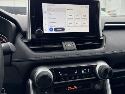 Used 2025 Toyota RAV4 LE FWD image 20