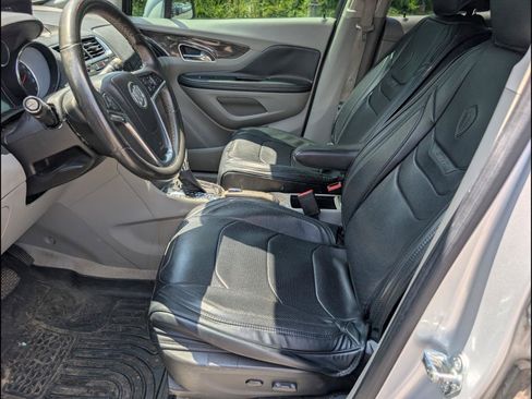 Used 2013 Buick Encore Convenience FWD image 15