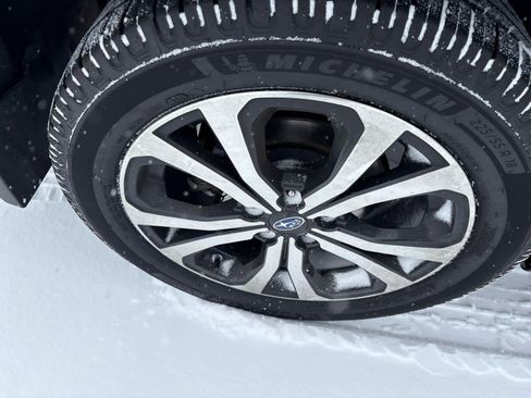 Used 2023 Subaru Forester Limited image 10