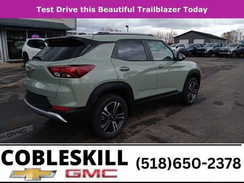 New 2026 Chevrolet TrailBlazer LT w/ Convenience Package image 3