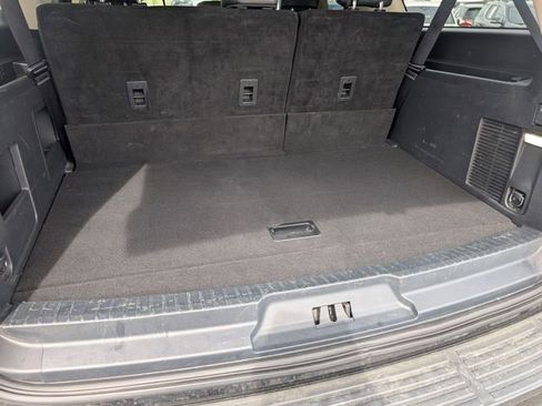Used 2024 Ford Expedition Max XLT image 32