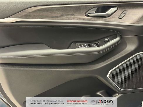 New 2026 Jeep Grand Cherokee Limited image 16