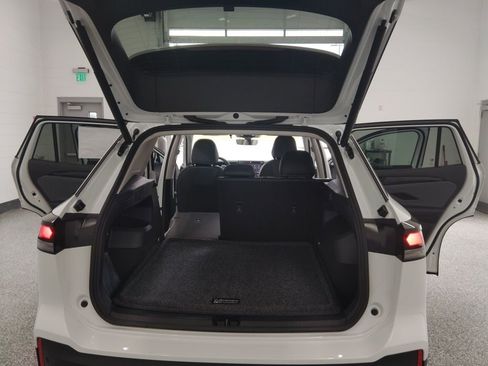 New 2026 Volkswagen Tiguan SE AWD/4WD image 18