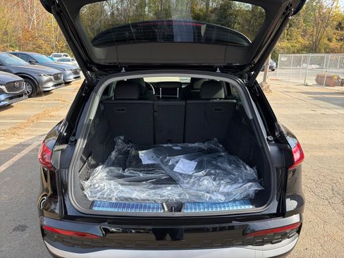 New 2025 Audi Q5 Premium Plus image 14