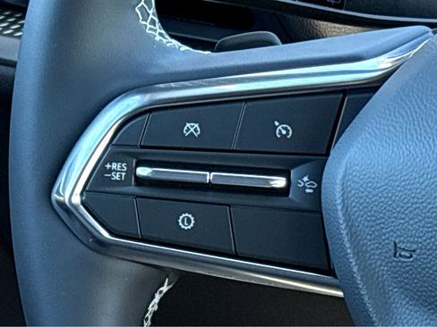 New 2026 Chevrolet Traverse LT w/ Driver Confidence Package FWD image 12
