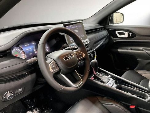 New 2026 Jeep Compass Limited image 8