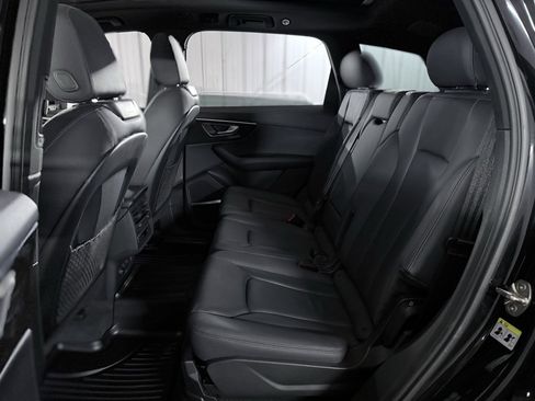 Used 2022 Audi Q7 3.0T Premium Plus w/ Premium Plus Package image 24