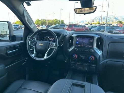 Certified 2022 Chevrolet Silverado 3500 LTZ w/ LTZ Plus Package AWD/4WD image 30