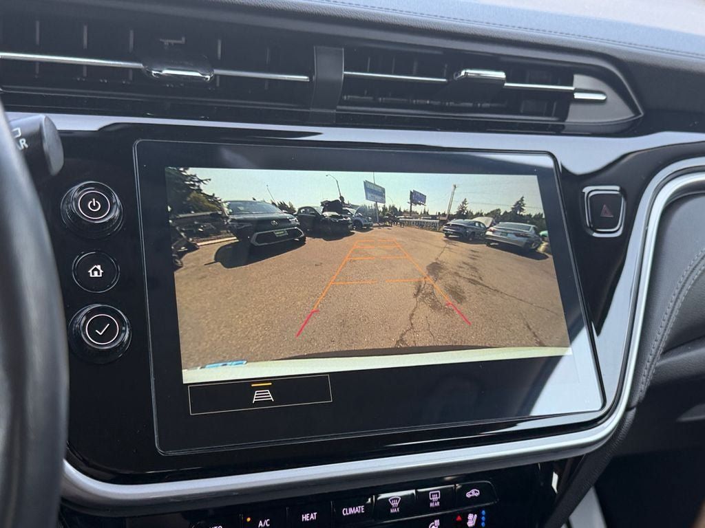 Used 2023 Chevrolet Bolt EUV LT w/ Convenience Package FWD image 17