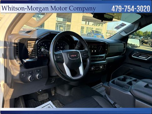 Used 2024 GMC Sierra 1500 Elevation AWD/4WD image 10