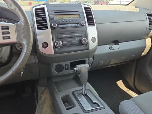 Used 2016 Nissan Frontier S RWD image 22
