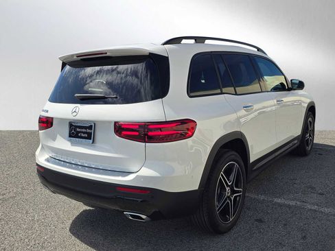 New 2026 Mercedes-Benz GLB 250 image 3