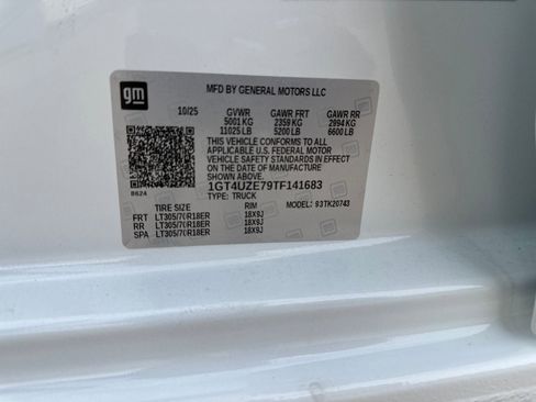 New 2026 GMC Sierra 2500 AT4X image 31