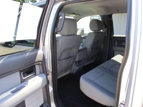 Used 2014 Ford F150 XLT w/ Equipment Group 302A Luxury AWD/4WD image 18