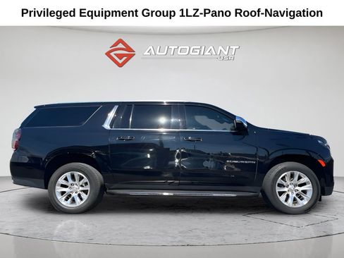 Used 2021 Chevrolet Suburban Premier image 9