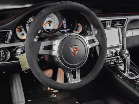 Used 2015 Porsche 911 GT3 RWD image 36