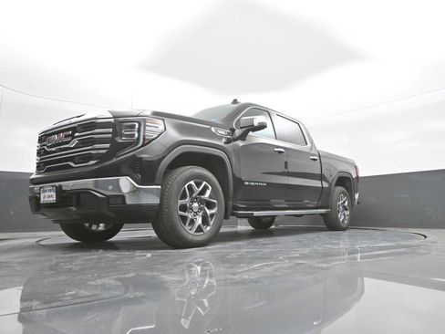 New 2026 GMC Sierra 1500 SLT w/ SLT Premium Plus Package AWD/4WD image 41