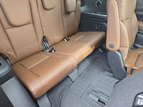 New 2026 Subaru Ascent Touring image 19