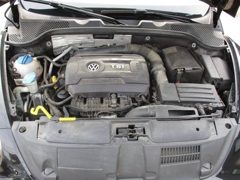 Used 2015 Volkswagen Beetle 1.8T FWD image 51