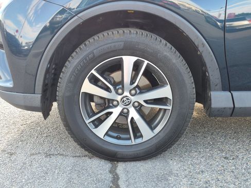 Used 2017 Toyota RAV4 XLE w/ All Weather Liner Package AWD/4WD image 13