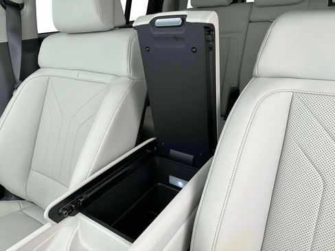 New 2025 Hyundai Santa Fe SEL FWD image 18