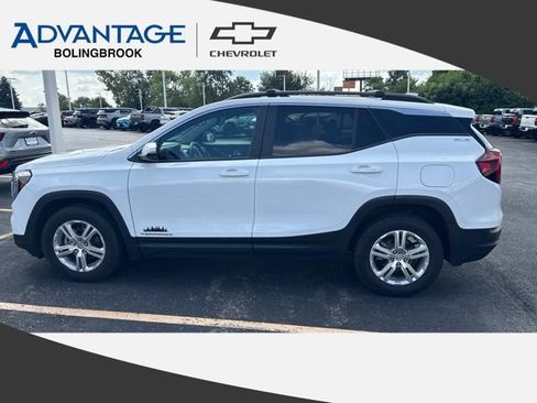 Used 2022 GMC Terrain SLE w/ Driver Convenience Package AWD/4WD image 1