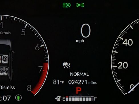 Used 2025 Honda HR-V Sport image 16