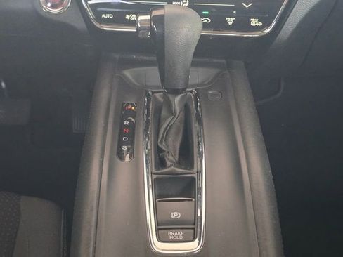 Used 2021 Honda HR-V EX image 12