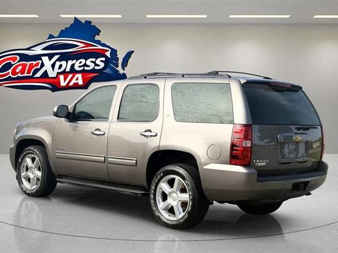 Used 2013 Chevrolet Tahoe LT w/ All-Star Edition AWD/4WD image 16