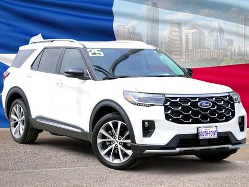 Used 2025 Ford Explorer Platinum w/ Ultimate Package AWD/4WD image 1