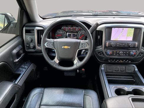 Used 2015 Chevrolet Silverado 1500 LTZ Z71 w/ LTZ Plus Package AWD/4WD image 6