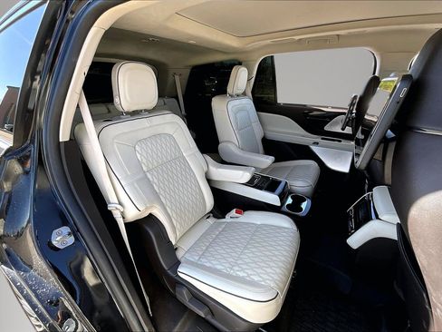 Used 2022 Lincoln Aviator Black Label w/ Dynamic Handling Package AWD/4WD image 24