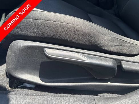 Used 2019 Honda Accord LX image 17